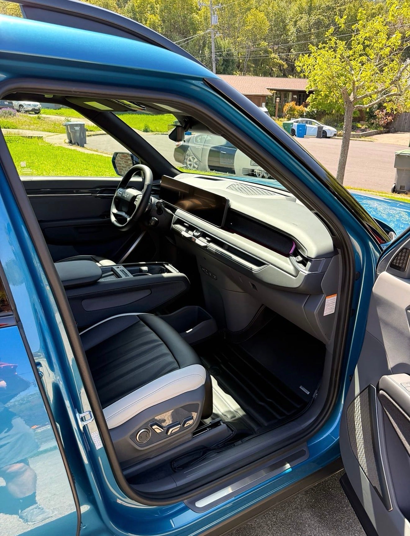 Interior & Exterior Package